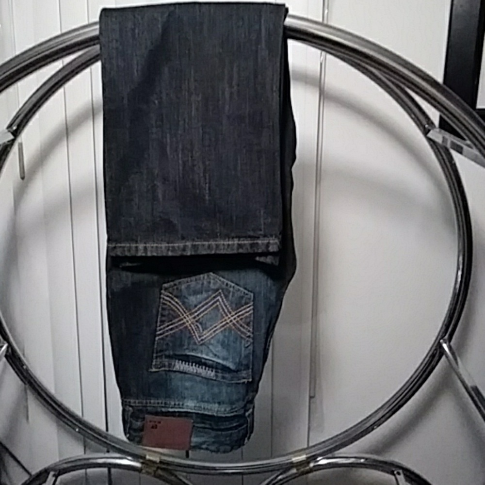 Jeans - Picture 3 of 3